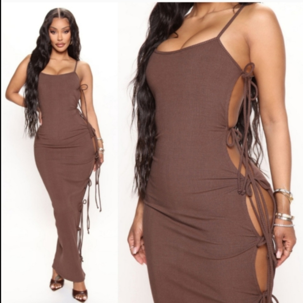 Fashion Nova All Tied Thick Rib Maxi Dress size Small, colour Chocolate